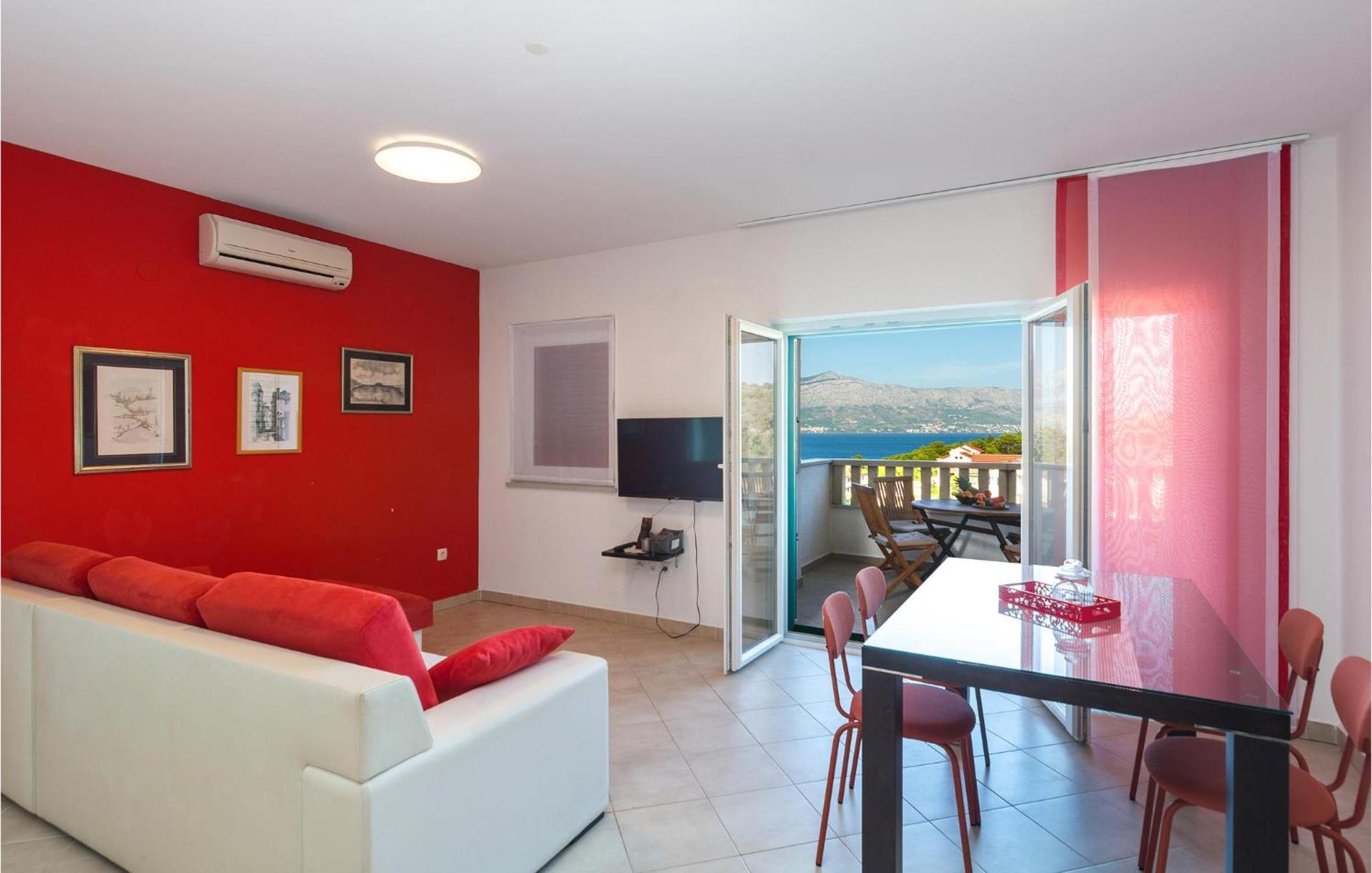Nice Home In Postira With Outdoor Swimming Pool Εξωτερικό φωτογραφία