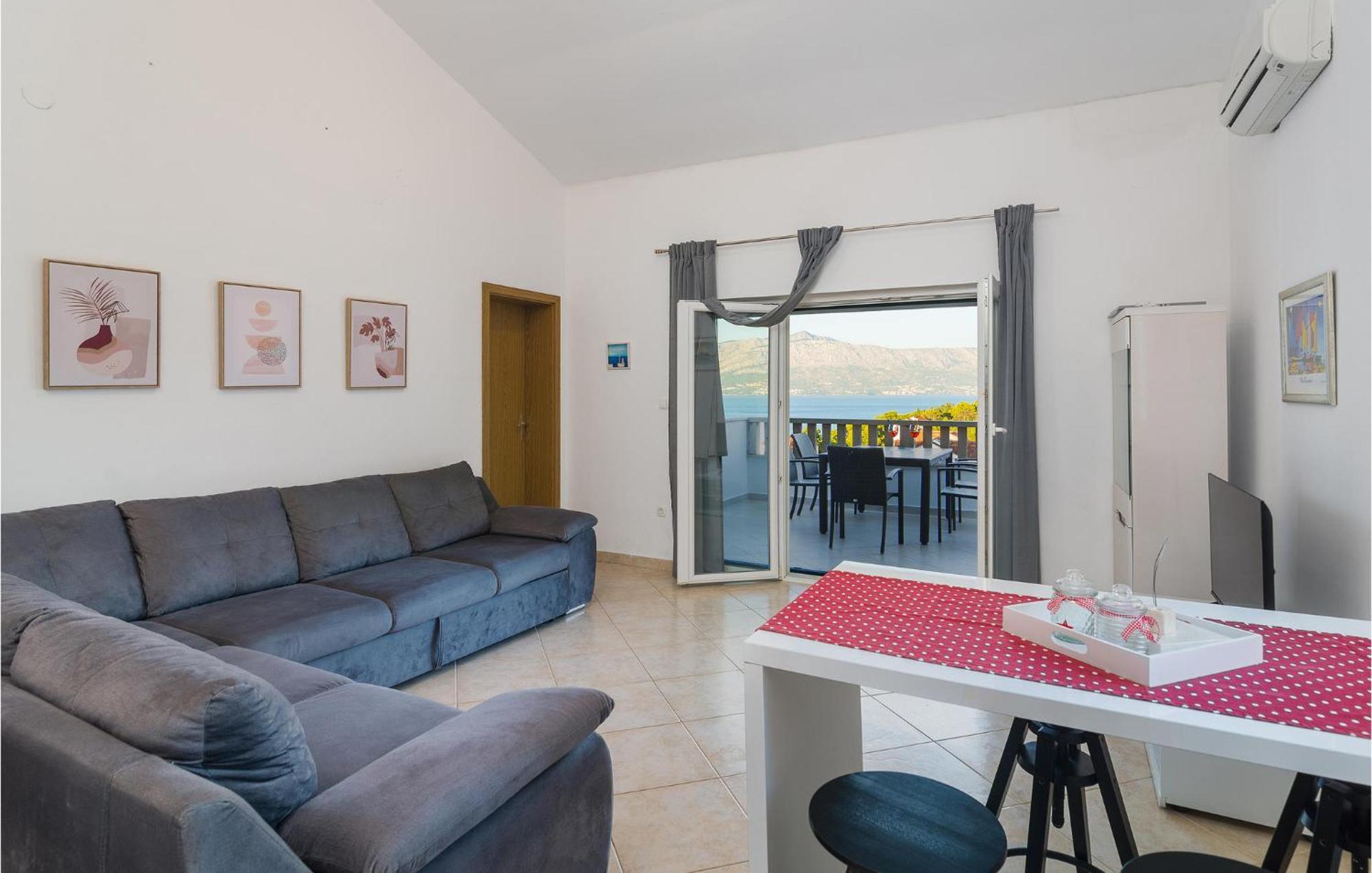 Nice Home In Postira With Outdoor Swimming Pool Εξωτερικό φωτογραφία