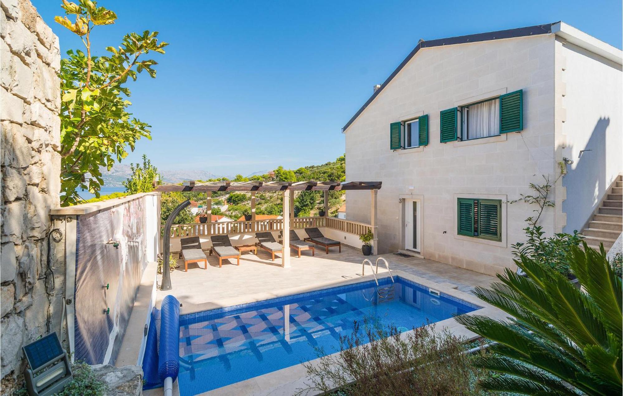 Nice Home In Postira With Outdoor Swimming Pool Εξωτερικό φωτογραφία